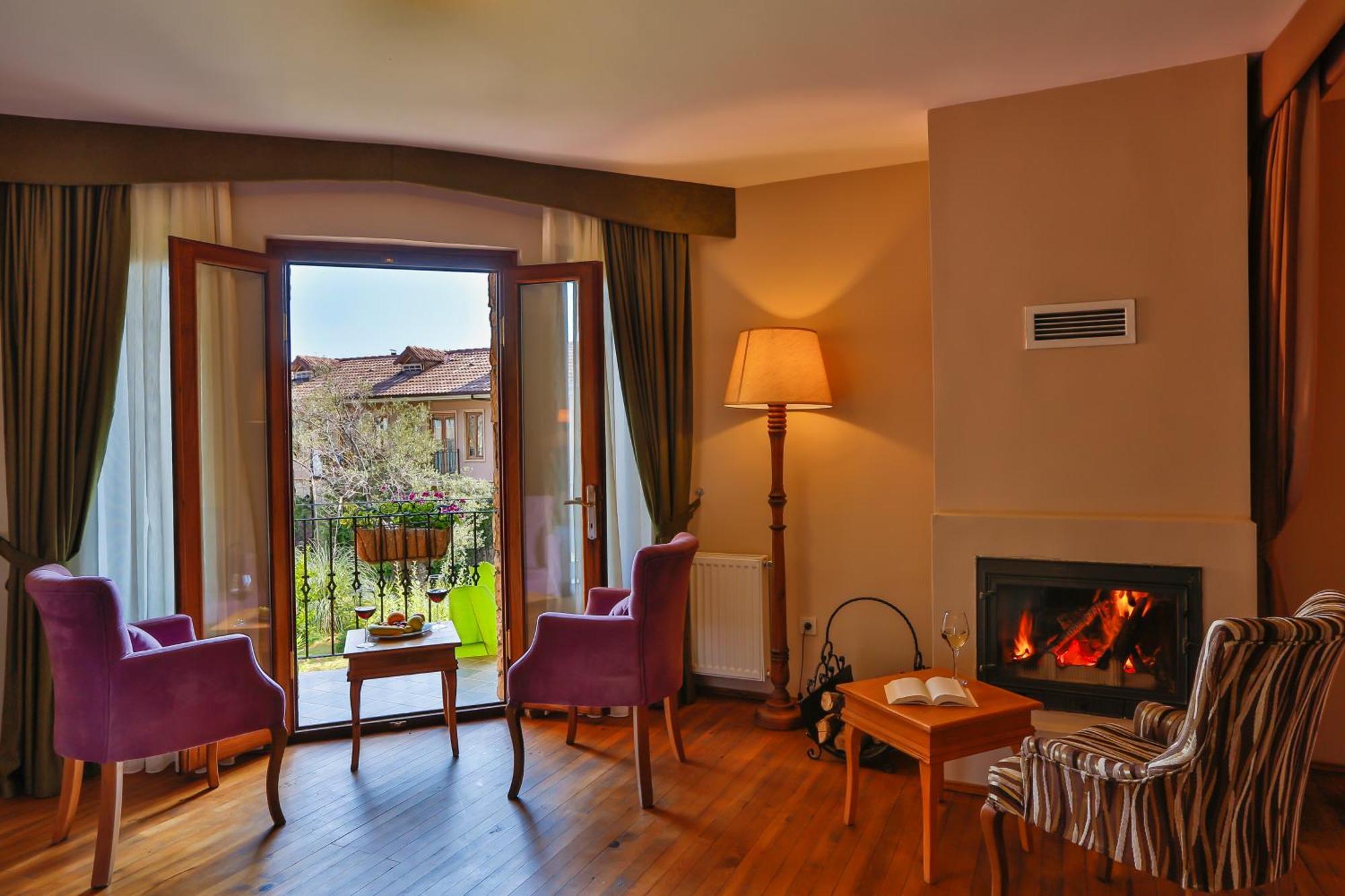 Palace Hotel Olive Odore Küçükkuyu Eksteriør bilde